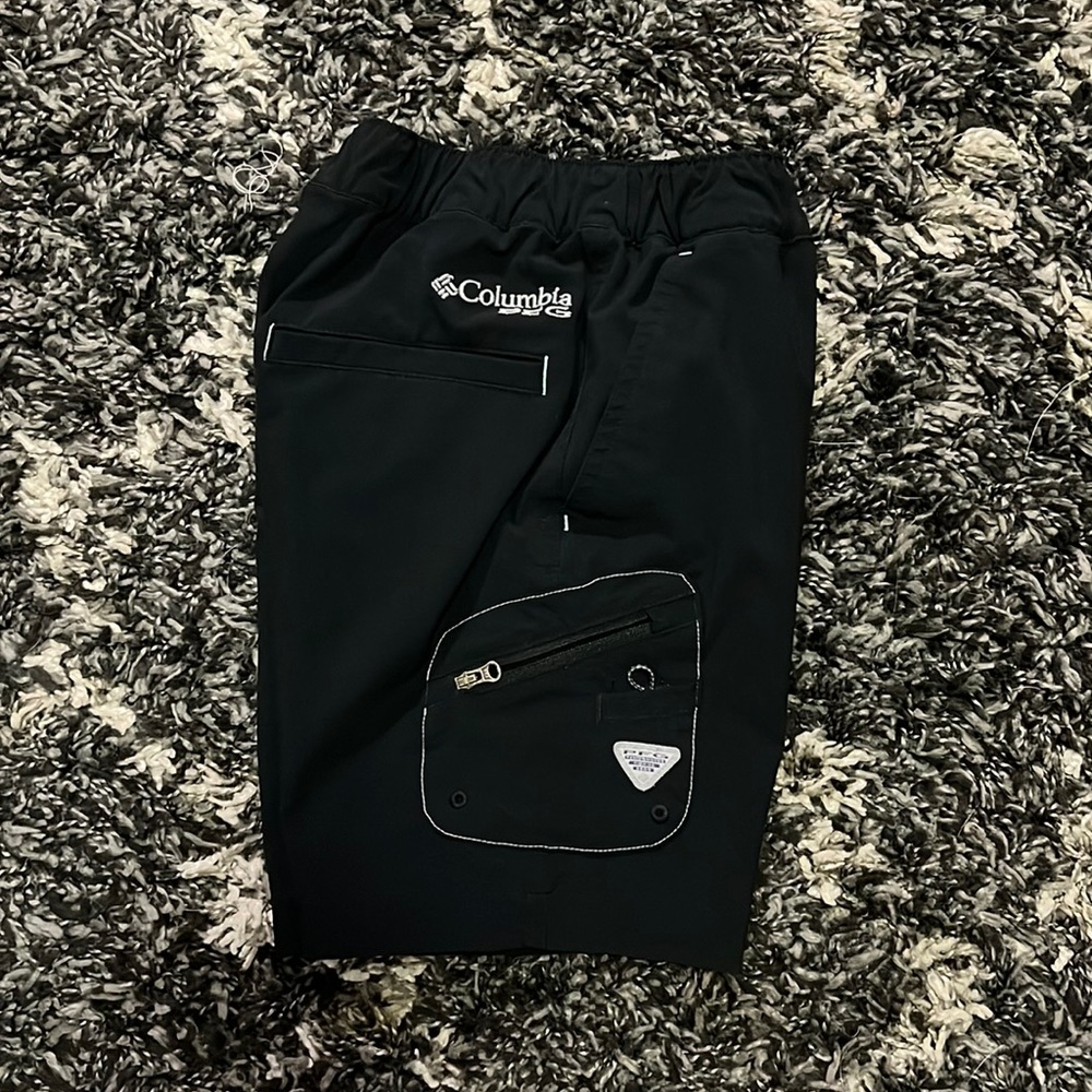 Columbia omnishield shorts